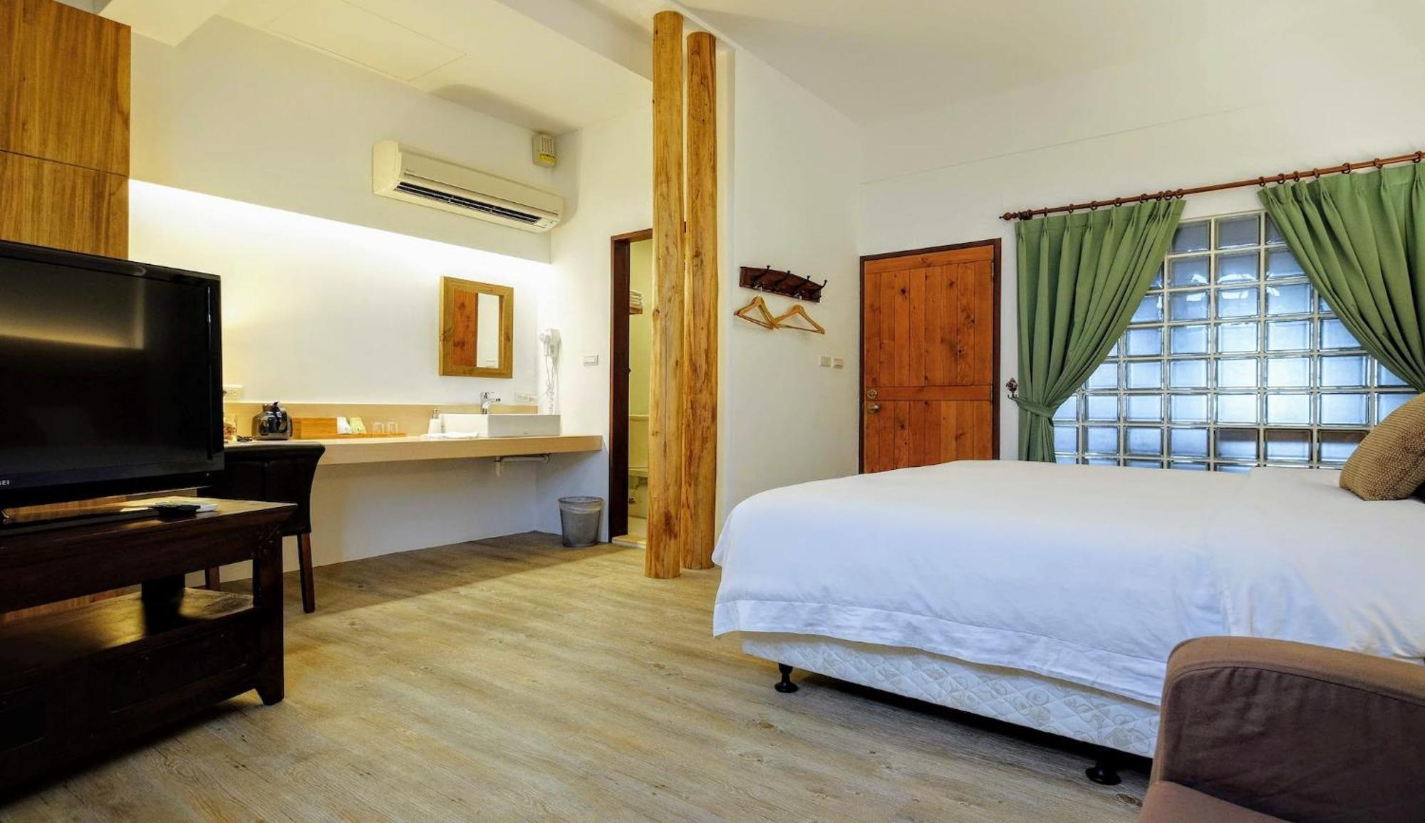 Shire Homestay Luodong Exterior photo